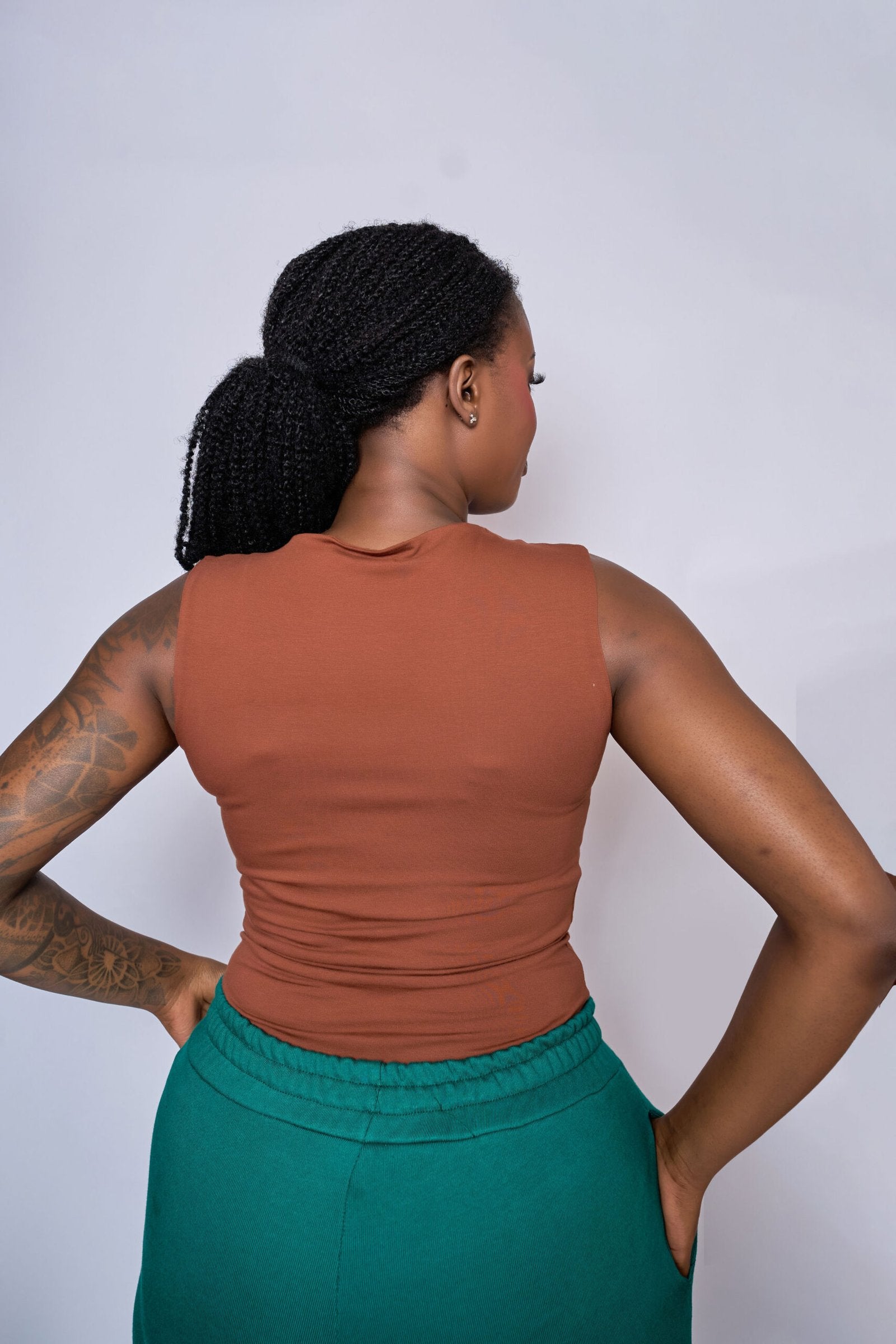 Sleeveless Top - Brown