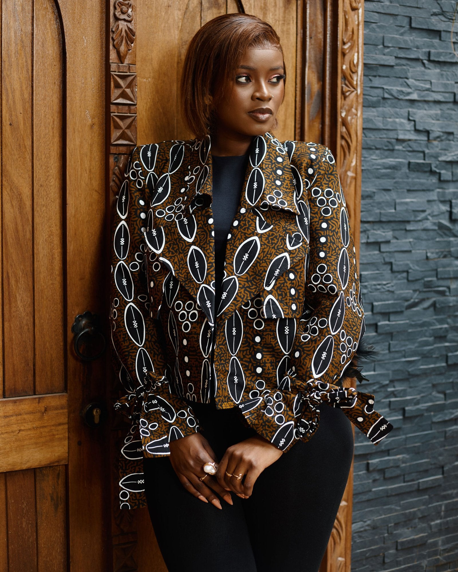 Cropped Jacket - Brown Geometric Print