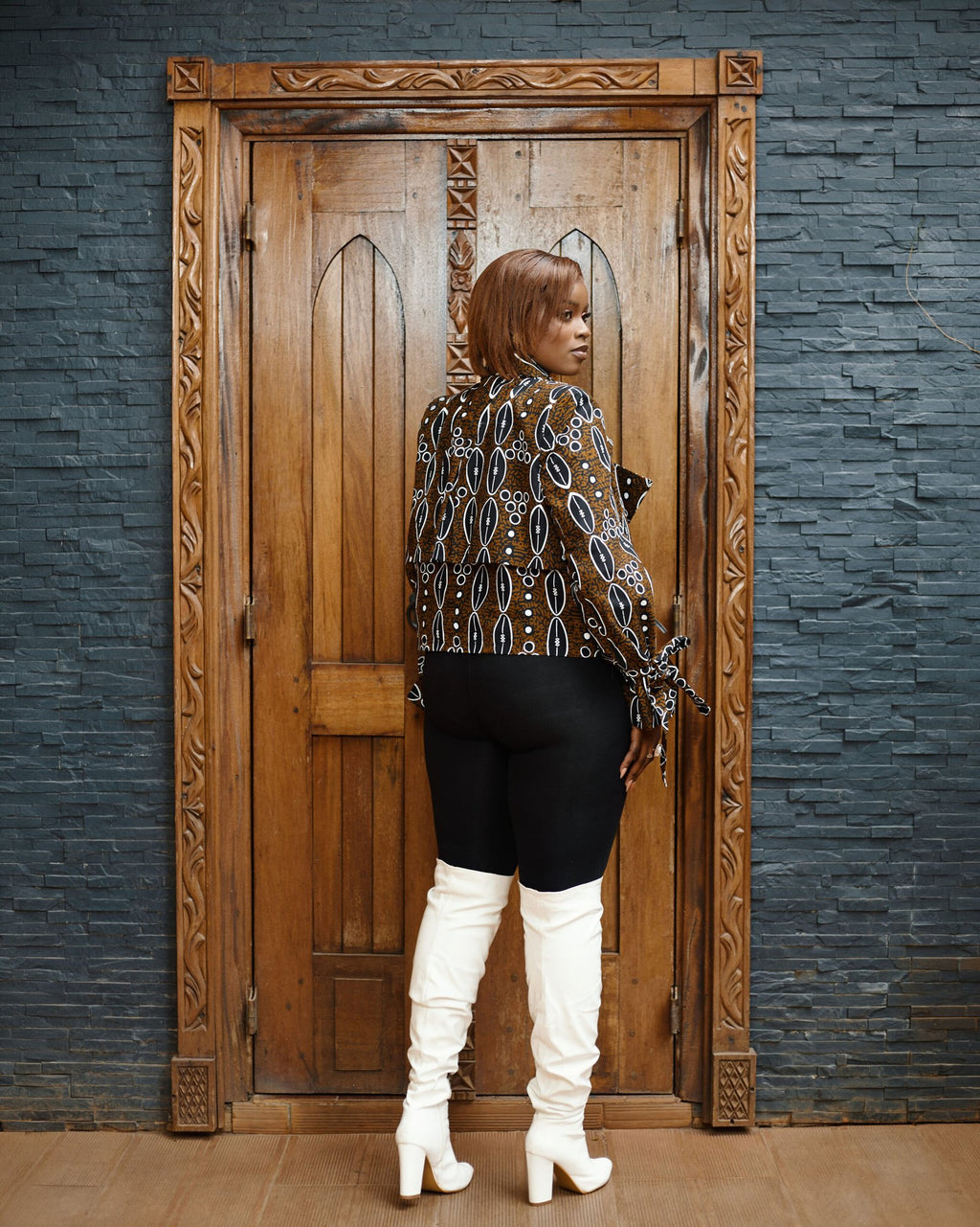 Cropped Jacket - Brown Geometric Print