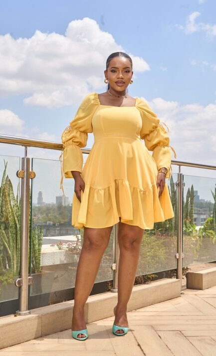 Linda Skater - Yellow